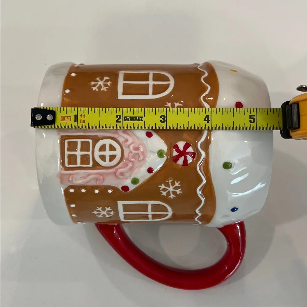 Cute. LARGE 🎅🏻 MUG..